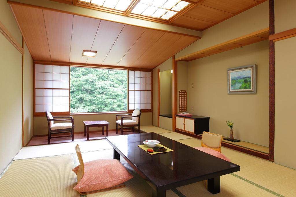 Yoshikawaya Hotel Fukushima  Kamer foto
