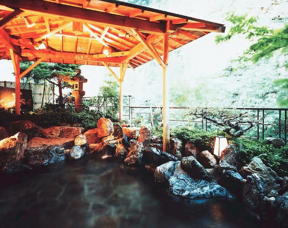 Yoshikawaya Hotel Fukushima  Buitenkant foto